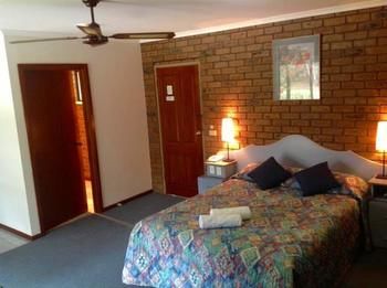 Tooleybuc ACT Accommodation Sunshine Coast
