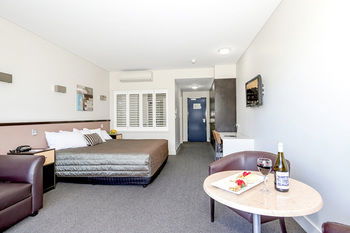 Macquarie Inn - Accommodation Sunshine Coast 11