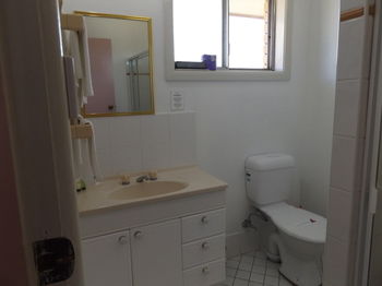 Civic Motel - Accommodation Sunshine Coast 12