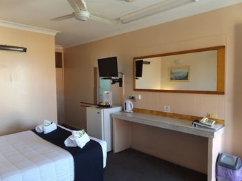 Civic Motel - Accommodation Sunshine Coast 23