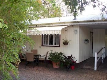 Bli Bli House Luxury Bed & Breakfast - Accommodation Sunshine Coast 5
