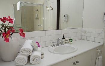 Birches Townhouse - Accommodation Sunshine Coast 0