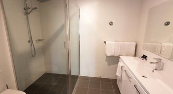 CH On Peel Boutique Hotel - Accommodation Sunshine Coast 1