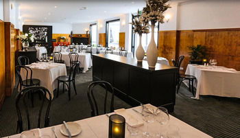 CH On Peel Boutique Hotel - Accommodation Sunshine Coast 3