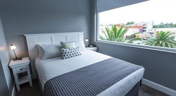CH On Peel Boutique Hotel - Accommodation Sunshine Coast 10