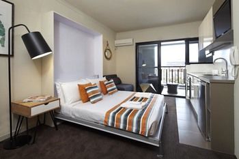 Randwick Central Suites - Accommodation Sunshine Coast 2