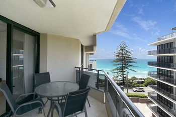 Clubb Coolum Beach Resort - Accommodation Sunshine Coast 13