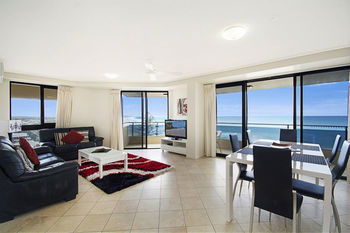 Clubb Coolum Beach Resort - Accommodation Sunshine Coast 46