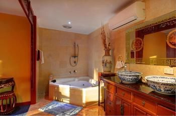 Mt Dandenong Imperial Retreat - Accommodation Sunshine Coast 0