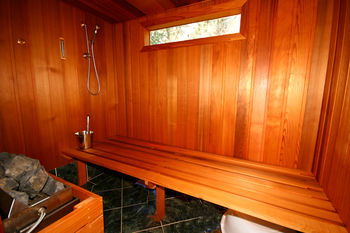 Relaxin - Accommodation Sunshine Coast 7
