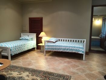 Relaxin - Accommodation Sunshine Coast 24