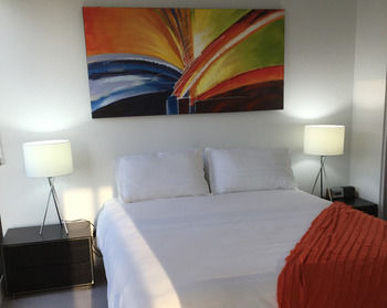 Harbour Views - Accommodation Sunshine Coast 13