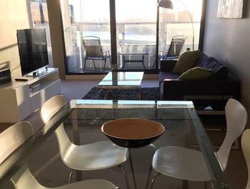 Harbour Views - Accommodation Sunshine Coast 15