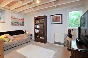 Santosa Cottage - Accommodation Sunshine Coast 0