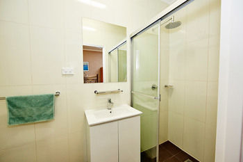 Billabong Gardens - Hostel - Accommodation Sunshine Coast 1