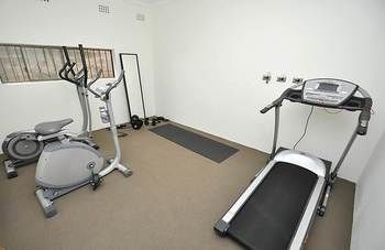 Balmain 3 Mont Furnished Apartment - Accommodation Sunshine Coast 1
