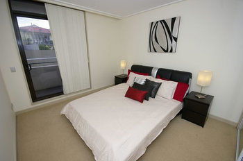 Balmain 704 Mar Furnished Apartment - Accommodation Sunshine Coast 0