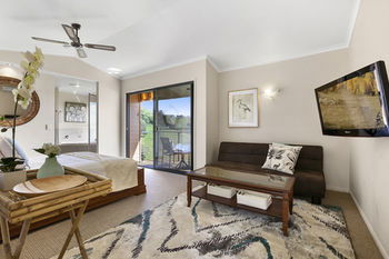 Top Of The Hill - Accommodation Sunshine Coast 13