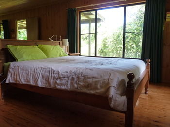 Bellthorpe Stays - Accommodation Sunshine Coast 3