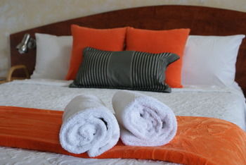Bundabah NSW Accommodation Sunshine Coast