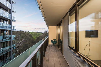 Playhouse Apartments - Accommodation Sunshine Coast 2