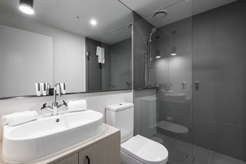 Playhouse Apartments - Accommodation Sunshine Coast 6
