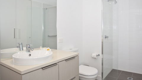 BEST WESTERN Islington Apartments - Accommodation Sunshine Coast 3