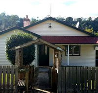 Brothers Town Cottage