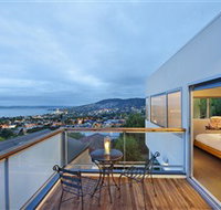 Library House - Accommodation Sunshine Coast