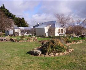 Lakeview Cottage - Accommodation Sunshine Coast 1