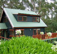 Tree Tops Cascades - Accommodation Sunshine Coast