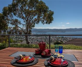 Carol's B&B - Accommodation Sunshine Coast 0