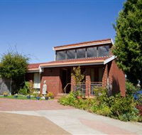 Waterside Accommodation - Derwent Retreat - Accommodation Sunshine Coast