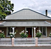 Arendon Cottage - Accommodation Sunshine Coast