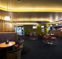 Carlyle Hotel - Accommodation Sunshine Coast