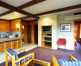 Edge Of The Bay Resort - Accommodation Sunshine Coast 4