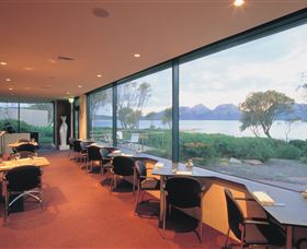 Edge Of The Bay Resort - Accommodation Sunshine Coast 5