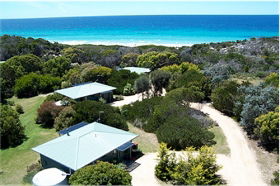 Sandpiper Ocean Cottages - Accommodation Sunshine Coast 0