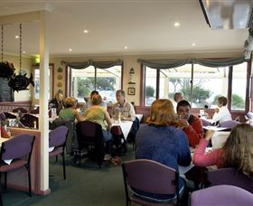 Amos House And Swansea Ocean Villas - Accommodation Sunshine Coast 2