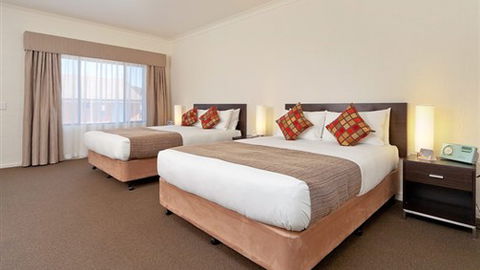 Comfort Inn & Suites Blazing Stump - Accommodation Sunshine Coast 3