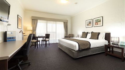 Comfort Inn & Suites Blazing Stump - Accommodation Sunshine Coast 1