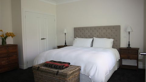 GG's By The River - Accommodation Sunshine Coast 0
