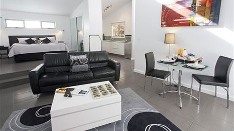 Anchors Beach House - Accommodation Sunshine Coast 5