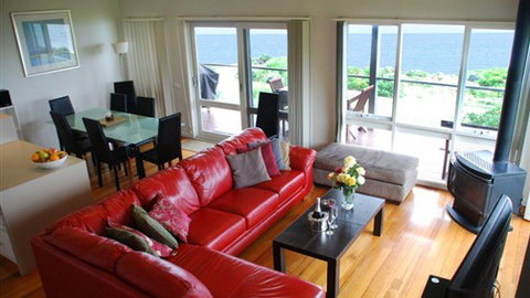 A Great Ocean Road Resort Whitecrest - Accommodation Sunshine Coast 5