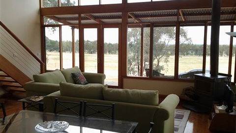 Rotherlea Lodge - Accommodation Sunshine Coast 1