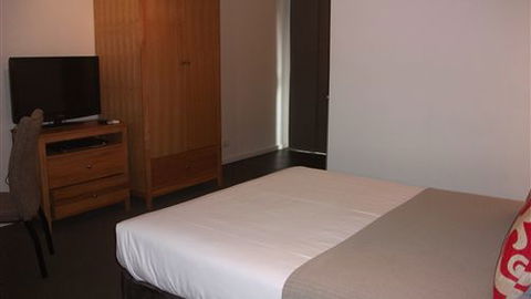 Riverside Ocean Grove - Accommodation Sunshine Coast 1