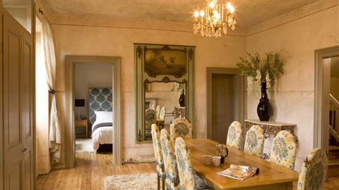 Villa Parma At Peppers Mineral Springs Hotel - Accommodation Sunshine Coast 2