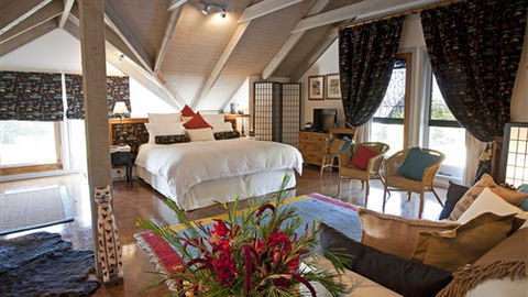 Mt Bellevue - Accommodation Sunshine Coast 0