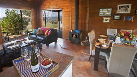 Mt Bellevue - Accommodation Sunshine Coast 3