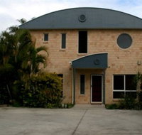 Beach House Redcliffe - Accommodation Sunshine Coast